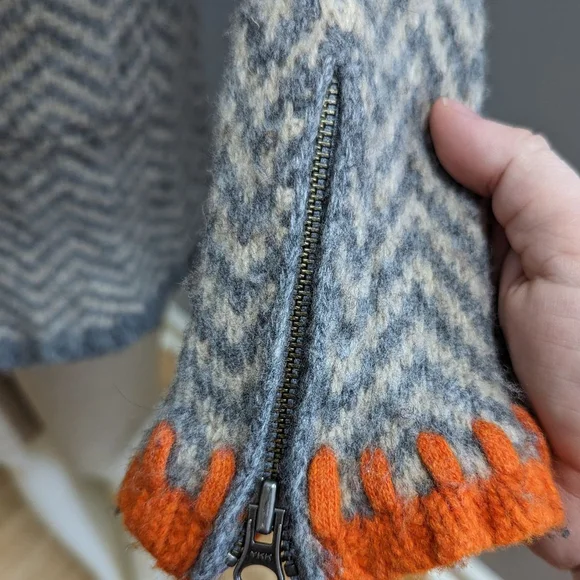 Sparrow Grey and Orange Wool Blend Zip Up Hoodie - Small - Picture 6 of 10